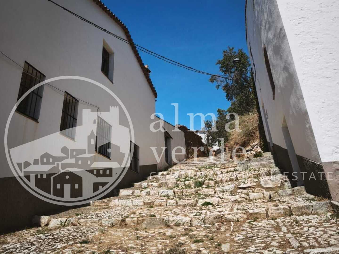 Country Estate with Breathtaking Views and Registered Ruin in Cañada del Oso - Image 6